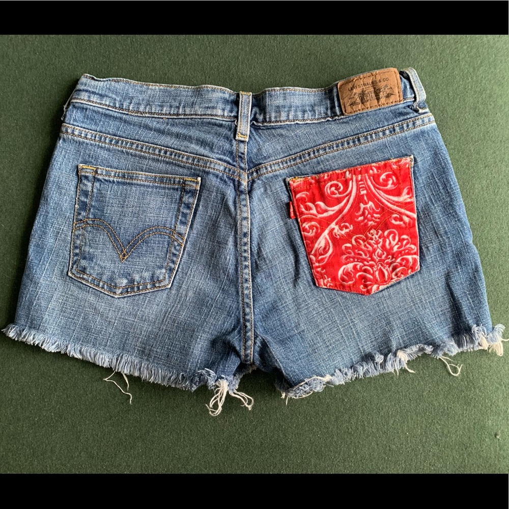 Levi’s Jean Shorts Size 4